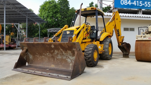 ขายรถตักหน้าขุดหลัง JCB 214 สภาพสวย นำเข้าจากสหรัฐอเมริกาแท้ 1000\% พร้อมใช้งาน ไม่เคยใช้งานในไทย