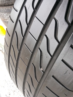 ขายยาง215/60/16 ปี 13 MICHERLIN PRIMACY LC   4 เส้น