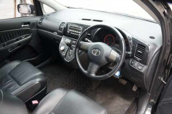 TA WISH ปี 2006 ขายรถสวย ARIBAG คู่ หน้า เบรคระบบ ABS ล้อ MAX เบาะหนัง กระจกไฟฟ้า เครื่องเดิมแน่นๆ ช่วงล่างดี แอร์เย็น ภายในสภาพสวย สีสวย รถพร้อมใช้งาน จัดไฟแนนได่