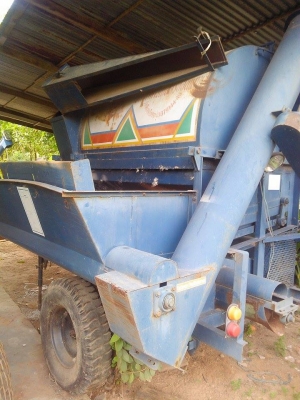 ขายเครื่องสีข้าวเกษตรพัฒนาจัมโบ้ 6 ฟุต รุ่นใหม่ล่าสุดของบริษัทเกษตรพัฒนาใช้ต่อพ่วงกับรถไถ36แรงขึ้นไป ราคา75000