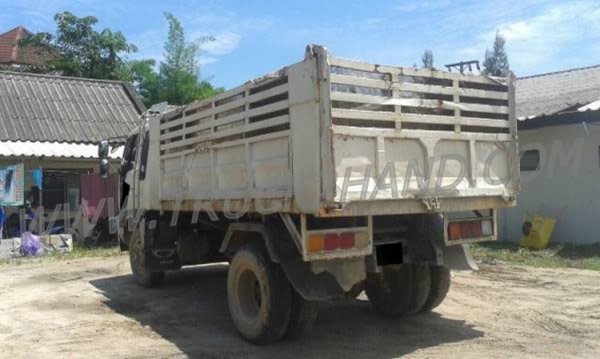 HINO 6 ล้อดัมพ์ 195 แรงม้า 6 สูบ สภาพพร้อมใช้งาน