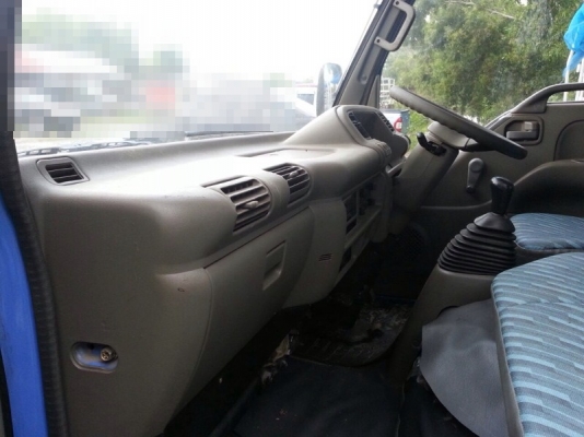 รถอีซูซุ 6 ล้อ NKR 100 แรงม้า. ปี 48 ( ขายหัว / คัชซี ) สนใจติดต่อ 081 - 6079515 รถอีซูซุ 6 ล้อ NKR 100 แรงม้า. ปี 48 ( ขายหัว / คัชซี ) สนใจติดต่อ 081 - 6079515