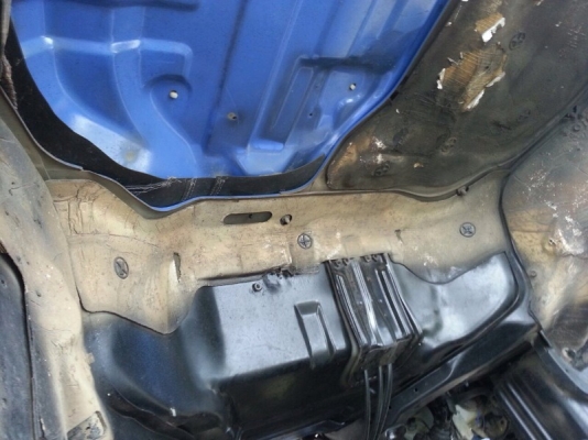 รถอีซูซุ 6 ล้อ NKR 100 แรงม้า. ปี 48 ( ขายหัว / คัชซี ) สนใจติดต่อ 081 - 6079515 รถอีซูซุ 6 ล้อ NKR 100 แรงม้า. ปี 48 ( ขายหัว / คัชซี ) สนใจติดต่อ 081 - 6079515