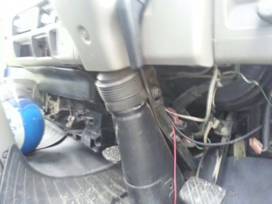 รถอีซูซุ 6 ล้อ NKR 100 แรงม้า. ปี 48 ( ขายหัว / คัชซี ) สนใจติดต่อ 081 - 6079515 รถอีซูซุ 6 ล้อ NKR 100 แรงม้า. ปี 48 ( ขายหัว / คัชซี ) สนใจติดต่อ 081 - 6079515