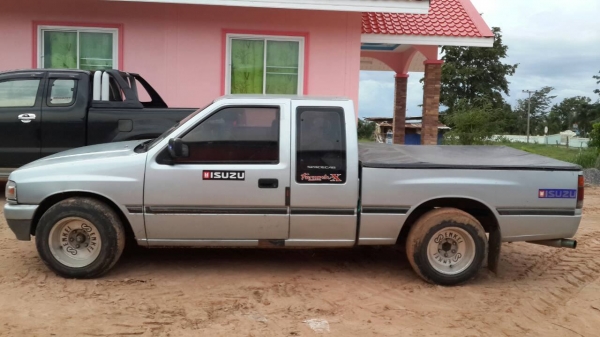 ขายรถกระบะอีซูซุมังกรทองแคปจดทะเบียนมีค39ราคา139000โทร0847944751 ขายรถกระบะอีซูซุมังกรทองแคปจดทะเบียนมีค39ราคา139000โทร0847944751