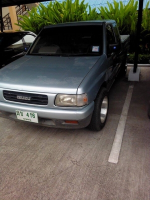ขายรถกระบะอีซูซุมังกรทองแคปจดทะเบียนมีค39ราคา139000โทร0847944751