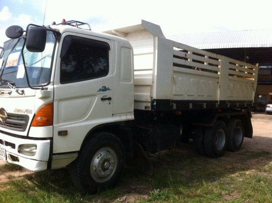 ***ขายแล้วครับขอบคุณ Truck2hand ขาย10ล้อ2เพลาดั้ม HINO MEGA 260 ปี48 เครื่องเดิมเกียร์เดิม แน่นดี แรง เกียร์ดีไม่หลุด ช่วงล่างเดิมคัสซีดีไม่ปะไม่ดาม กระบะดั้มSSM สามมิตรลอนเฉียงสภาพสวย พื้นดีข้างสวยไม่ผุ ดั้มดีไม่ยุบ หัวเก๋งดี ภายในคอนโซลครบ พ.พาวเวอร์ เบ