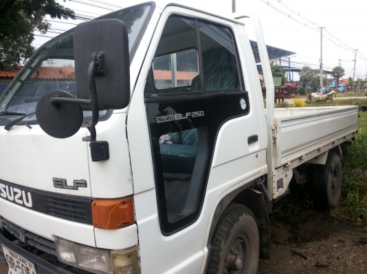 isuzu NKR 4 ล้อ รถสวย เครื่องดีพร้อมใช้งาน