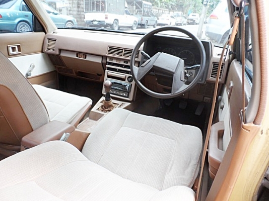 TOYOTA CORONA 1.8 MT <โฉมหน้าแหลม> ปี 1983 ขายถูก T.086-527-9533