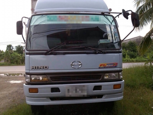 รถฮีโน่ 10 ล้อ ตู้เย็น 260 แรงม้า. ปี 43 สนใจติดต่อ 081 - 6079515 รถฮีโน่ 10 ล้อ ตู้เย็น 260 แรงม้า. ปี 43 สนใจติดต่อ 081 - 6079515