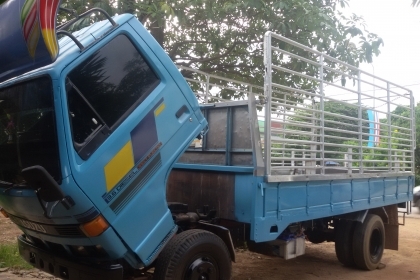 (ร้านรุ่งโรจน์ 082-1057078) ขาย 6 ล้อ ISUZU NKR 110 แรงม้า รถห้างแท้ๆ (ร้านรุ่งโรจน์ 082-1057078) ขาย 6 ล้อ ISUZU NKR 110 แรงม้า รถห้างแท้ๆ