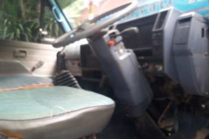 (ร้านรุ่งโรจน์ 082-1057078) ขาย 6 ล้อ ISUZU NKR 110 แรงม้า รถห้างแท้ๆ (ร้านรุ่งโรจน์ 082-1057078) ขาย 6 ล้อ ISUZU NKR 110 แรงม้า รถห้างแท้ๆ