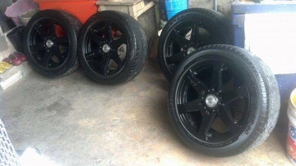 แม็ก 17 กระบะ 6 รู เจแปน แถมยาง 8700 บาท แม็ก 17 กระบะ 6 รู เจแปน แถมยาง 8700 บาท