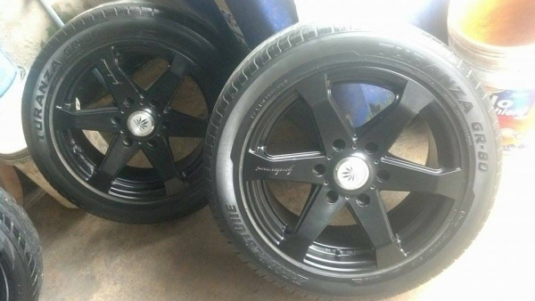 แม็ก 17 กระบะ 6 รู เจแปน แถมยาง 8700 บาท แม็ก 17 กระบะ 6 รู เจแปน แถมยาง 8700 บาท