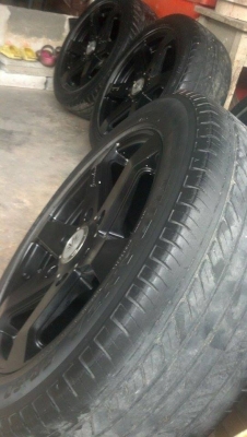 แม็ก 17 กระบะ 6 รู เจแปน แถมยาง 8700 บาท แม็ก 17 กระบะ 6 รู เจแปน แถมยาง 8700 บาท