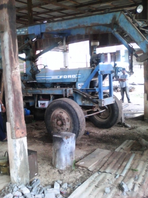 ขายรถตัก พร้อมชุดปากคีบอ้อย พร้อมเล่มทะเบียน ขายรถตัก พร้อมชุดปากคีบอ้อย พร้อมเล่มทะเบียน