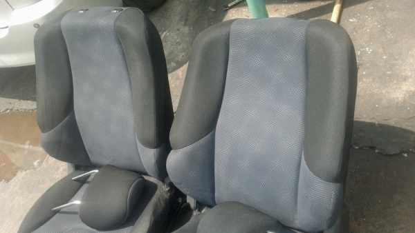 ขายเบาะรถยนต์แนวสปอร์ต พร้อมรางอุปกรณ์ครบ 2900 บาท ขายเบาะรถยนต์แนวสปอร์ต พร้อมรางอุปกรณ์ครบ 2900 บาท