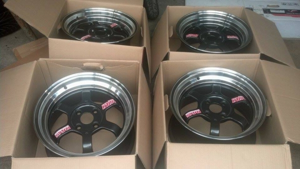 แม็กใหม่แนวปลิ้น TE37 ขอบ 15 กว้าง 8 ออฟ 35 ราคา 9700 บาท แม็กใหม่แนวปลิ้น TE37 ขอบ 15 กว้าง 8 ออฟ 35 ราคา 9700 บาท