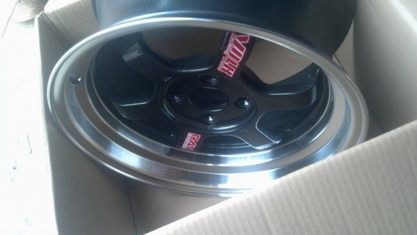 แม็กใหม่แนวปลิ้น TE37 ขอบ 15 กว้าง 8 ออฟ 35 ราคา 9700 บาท แม็กใหม่แนวปลิ้น TE37 ขอบ 15 กว้าง 8 ออฟ 35 ราคา 9700 บาท