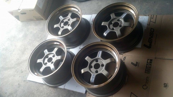 แม็กใหม่แนวปลิ้น TE37 ขอบ 15 กว้าง 8 ออฟ 35 ราคา 8900 บาท แม็กใหม่แนวปลิ้น TE37 ขอบ 15 กว้าง 8 ออฟ 35 ราคา 8900 บาท