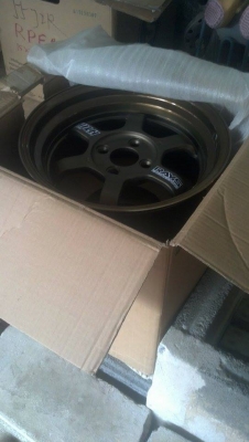 แม็กใหม่แนวปลิ้น TE37 ขอบ 15 กว้าง 8 ออฟ 35 ราคา 8900 บาท แม็กใหม่แนวปลิ้น TE37 ขอบ 15 กว้าง 8 ออฟ 35 ราคา 8900 บาท