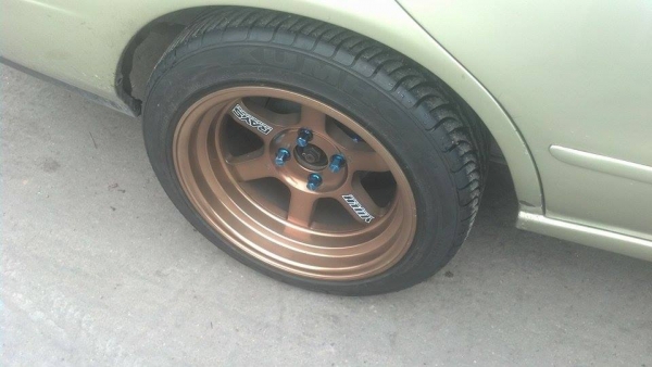 แม็กลายฮิตแนวปลิ้น TE37 ขอบ 15 กว้าง 8 ออฟ 0 พร้อมยาง 12500 บาท แม็กลายฮิตแนวปลิ้น TE37 ขอบ 15 กว้าง 8 ออฟ 0 พร้อมยาง 12500 บาท