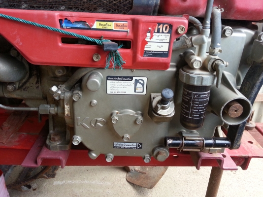 เครื่องคูโบต้า RT110 ติดนิ่ม เดิมๆ ไม่เคยแกะใช้งานได้เลยครับ