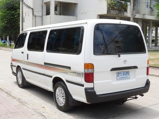 TOYOTA HIACE 3.0 GL ปี 2001 จัดไฟแนนซ์ได้ ดาวน์ 8,000 T.086-527-9533