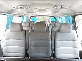 TOYOTA HIACE 3.0 GL ปี 2001 จัดไฟแนนซ์ได้ ดาวน์ 8,000 T.086-527-9533