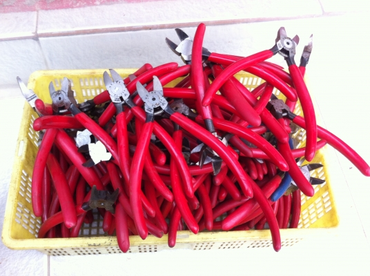 คืมตัดKEIBA ผลิตจากญี่ปุ่นแท้  ปากแข็ง มือสองสภาพสวย ตามรูป(มีแค่ 83 อัน)