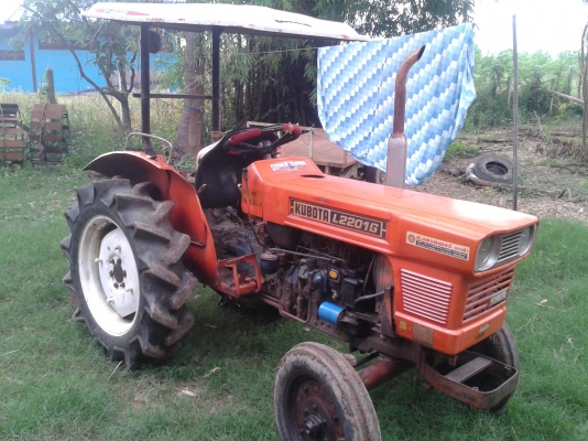 คูโบต้ารุ่นL2201Gสวยๆครับ