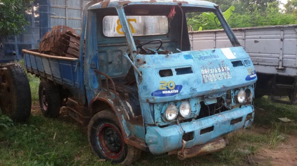 ((ขาย69,000)) แบคโคร ไอว่าฟูจิ TC-20. แปลงล้อยาง ขับ4WD