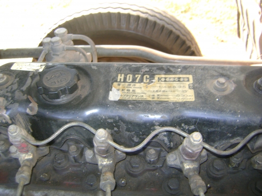 F่18    แท้  เครื่อง  185 แรง  รถวิ่งล่อง กรุงเทพฯ ราคา  635,000  บาท