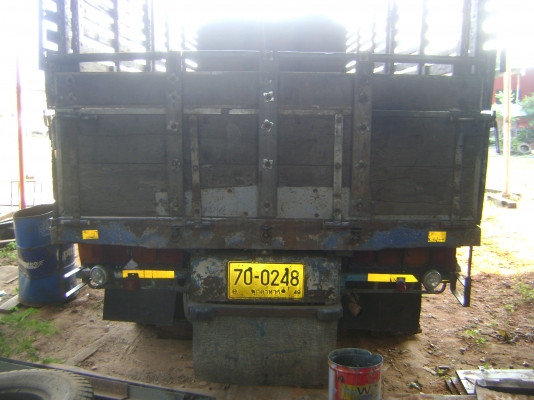 F่18    แท้  เครื่อง  185 แรง  รถวิ่งล่อง กรุงเทพฯ ราคา  635,000  บาท