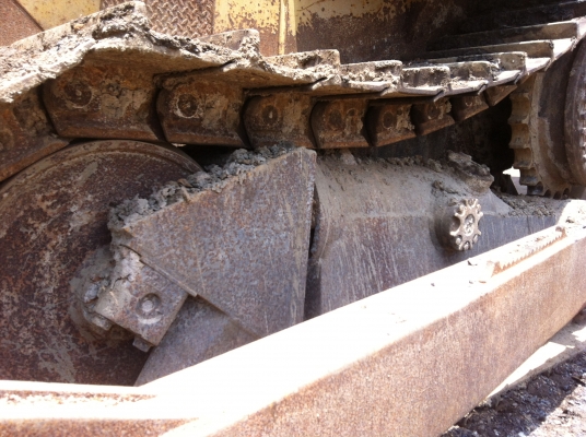 ขายรถแทรกเตอร์ CAT D6H เกียร์ตัด ตีนไก่ สภาพดี พร้อมใช้ ราคา 1250000 สนใจรีบโจงด่วน