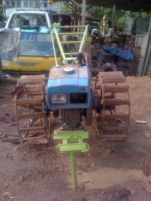 รถไถเดินตาม พร้อมเครื่องมิตซู 12 แรง พร้อมใช้งาน