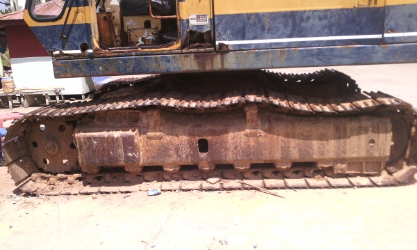 ขายแบคโฮ โคมาสสุ 200