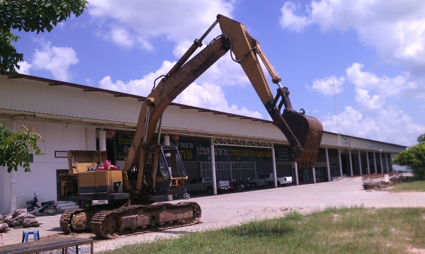 ขายแบคโฮ โคมาสสุ 200