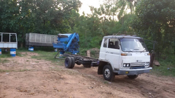 ((ขาย 29,000บาท)) กระบะเหล็กสภาพ ดีพร้อมใช้งาน ยาว5.70ม.Xก.2.35ม.คัชC80ซ.ม ((ขาย 29,000บาท)) กระบะเหล็กสภาพ ดีพร้อมใช้งาน ยาว5.70ม.Xก.2.35ม.คัชC80ซ.ม