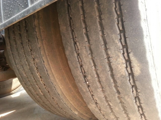 หัวลาก10ล้อIZUSU 2 เพลา รุ่น GXZ360 + หาง3มิตรดั้ม2เพลา + หางคอกสูง3เพลาแท้