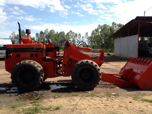 ขายรถตักล้อยาง KOMATSU 510 พร้อมใช้ สภาพสวย ราคาแค่ 650000 เท่านั้น ขายรถตักล้อยาง KOMATSU 510 พร้อมใช้ สภาพสวย ราคาแค่ 650000 เท่านั้น