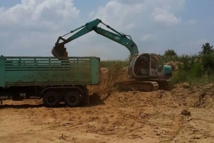 ให้เช่ารถแบคโฮ ขนาด120 รับขุดดิน ดินลูกรัง ปรับพื้นที่ ถมที่ รื้อป่า รื้อท่อ ฝังท่อ กดเข็ม เช่ารายชั่วโมง เช่ารายวัน รายเดือน รับงานพื้นที่ภาคกลางครับ ติดต่อ..คุณจรัญเจริญ (โจ) โทร.. 081-7539527 ให้เช่ารถแบคโฮ ขนาด120 รับขุดดิน ดินลูกรัง ปรับพื้นที่ ถมที่ รื้อป่า รื้อท่อ ฝังท่อ กดเข็ม เช่ารายชั่วโมง เช่ารายวัน รายเดือน รับงานพื้นที่ภาคกลางครับ ติดต่อ..คุณจรัญเจริญ (โจ) โทร.. 081-7539527