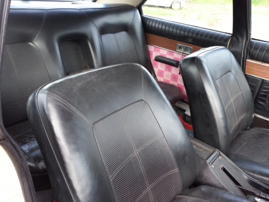 ขาย chrysler 180 ปี1979 "ทะเบียนไม่ขาด" ราคา50000บาท ขาย chrysler 180 ปี1979 "ทะเบียนไม่ขาด" ราคา50000บาท