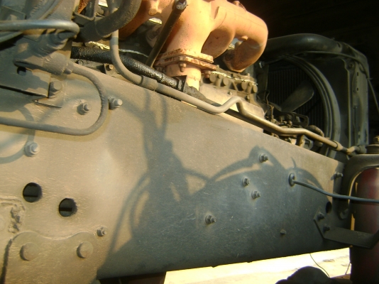 หลง  195 แรง  เพลาเดียว  รถล่อง  ราคา  735,000 บาท