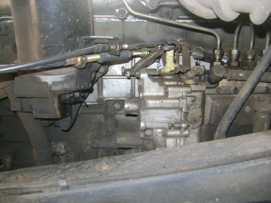 หลง  195 แรง  เพลาเดียว  รถล่อง  ราคา  735,000 บาท