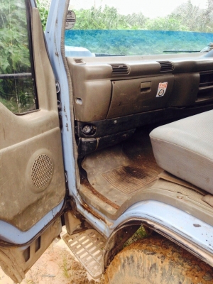 ขายรถ6ล้อดั้มพ์ ISUZU NPR66LX5 เครื่อง 120 แรงม้า สนใจโทร 081-970-1072
