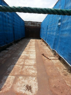 หางเทเลอร์ คอกสูง สภาพสวย รั้วด้านข้าง 2 ข้างสวย พื้นสวยไม่ผุ