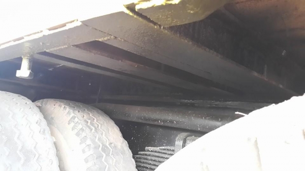 ขาย10ล้อ2เพลา HINO EK100 260 แรง หางท้ายลาด เหล็กไอดรีม เครื่องดี แชชซีสวย เอกสารปี58 ขึ้น320ได้ เครื่องดี