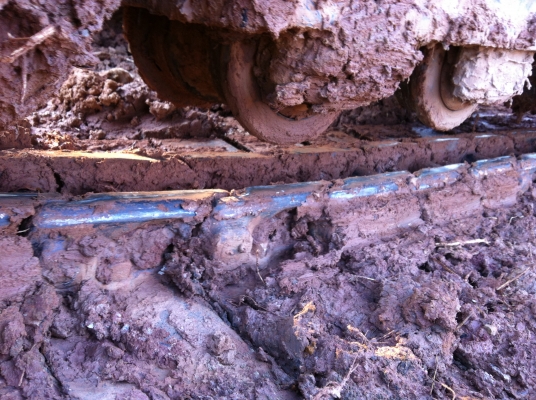 ขายรถแบคโฮ KOMATSU PC-200-5 เอกสารเล่มทะเบียน ไฟฟ้าเต็ม เอวแน้น จัดแน้นได้ ตัวเดิมจีบ ราคา 850000 ต่อรอง