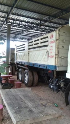 ขายรถบรรทุก10ล้อดั้ม แม่-ลูก